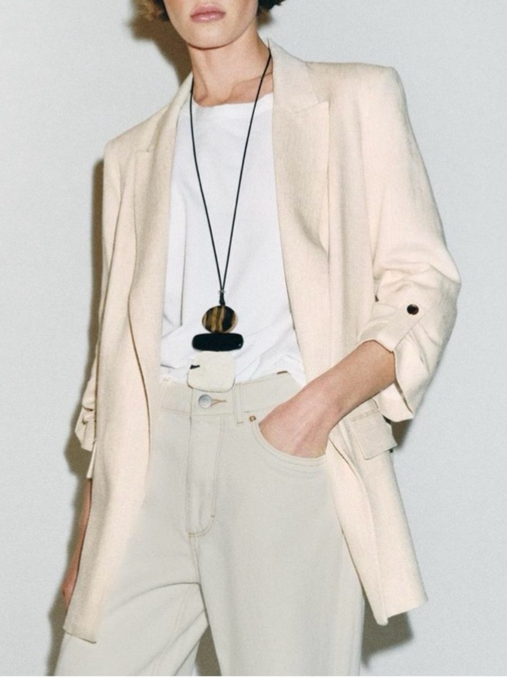 Zara Light Beige Open Blazer with Rolled Up Sleeves. Size XL. Brand new!
